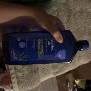 Soothing Blue Foaming Bath with Epsom Salt